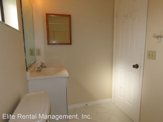 Building Photo - 2 br, 2 bath House - 131 Sunnyside Dr