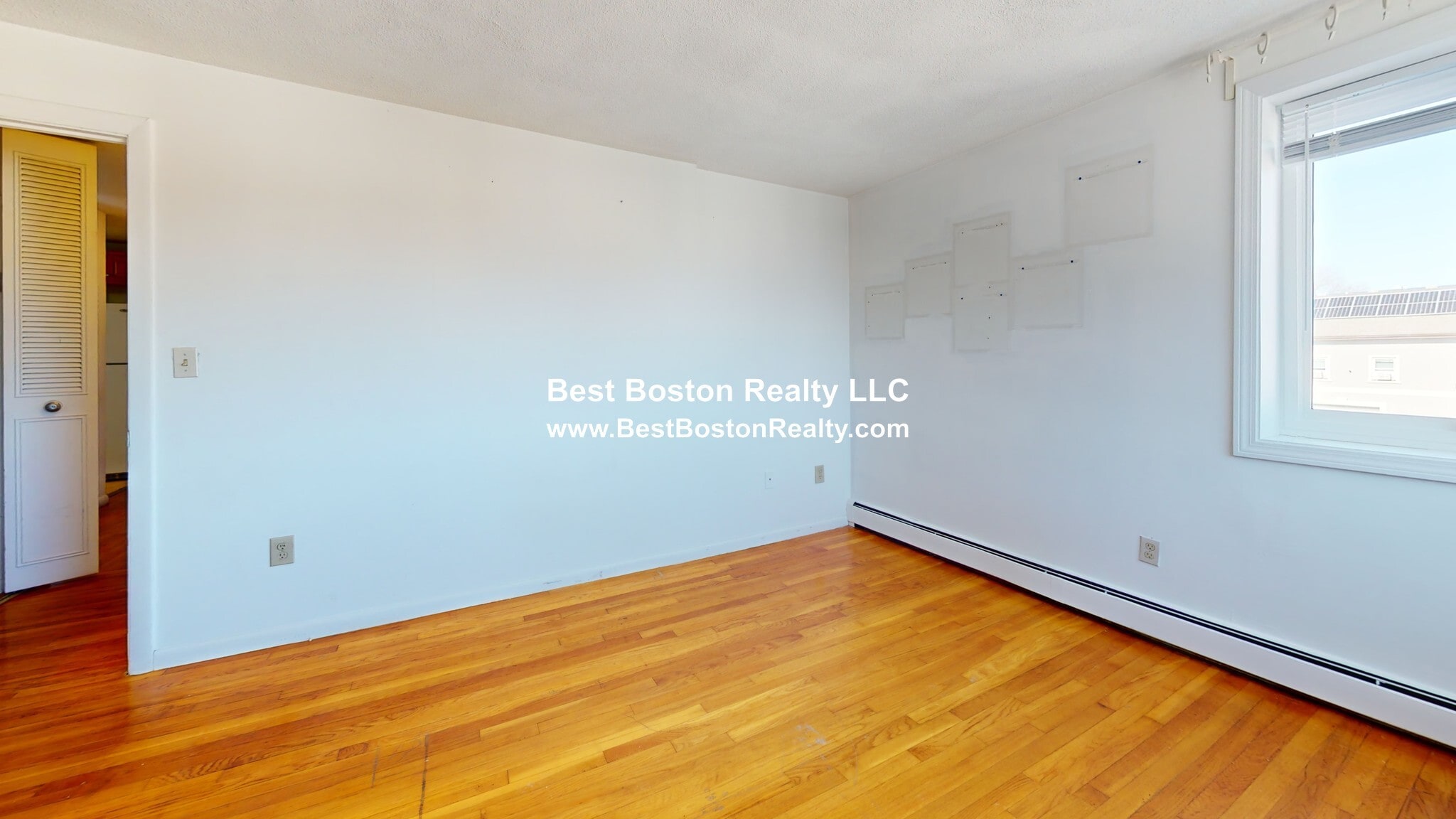 Building Photo - 435 Shirley St