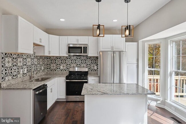 Building Photo - 4851 Ebb Tide Ct