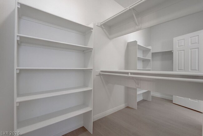 Building Photo - 9129 Drifting Bay St