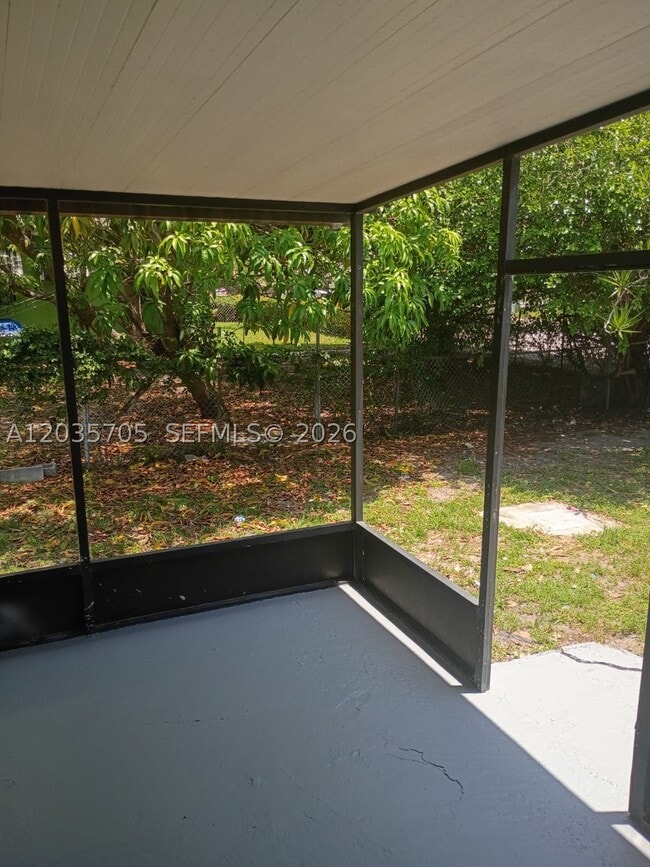 Building Photo - 1101 NW 55th St