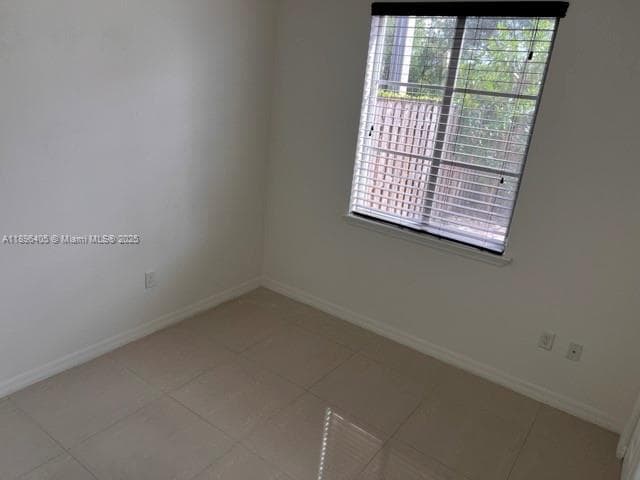 Building Photo - 16546 SW 71st Terrace