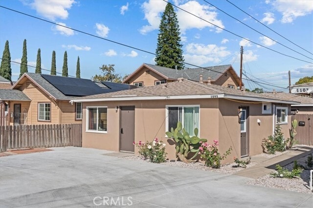 Building Photo - 1095 Bonita St