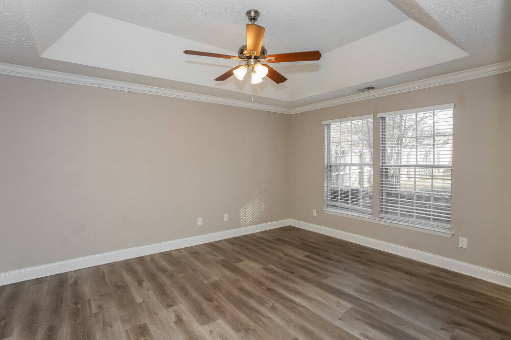 Building Photo - 2112 David Earl Dr