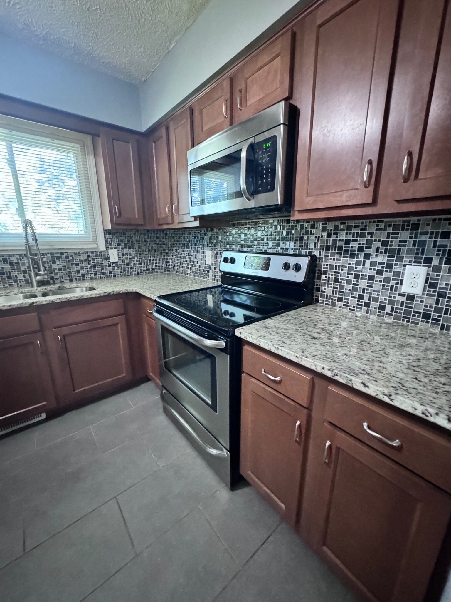 Kitchen - 6425 N 68th St