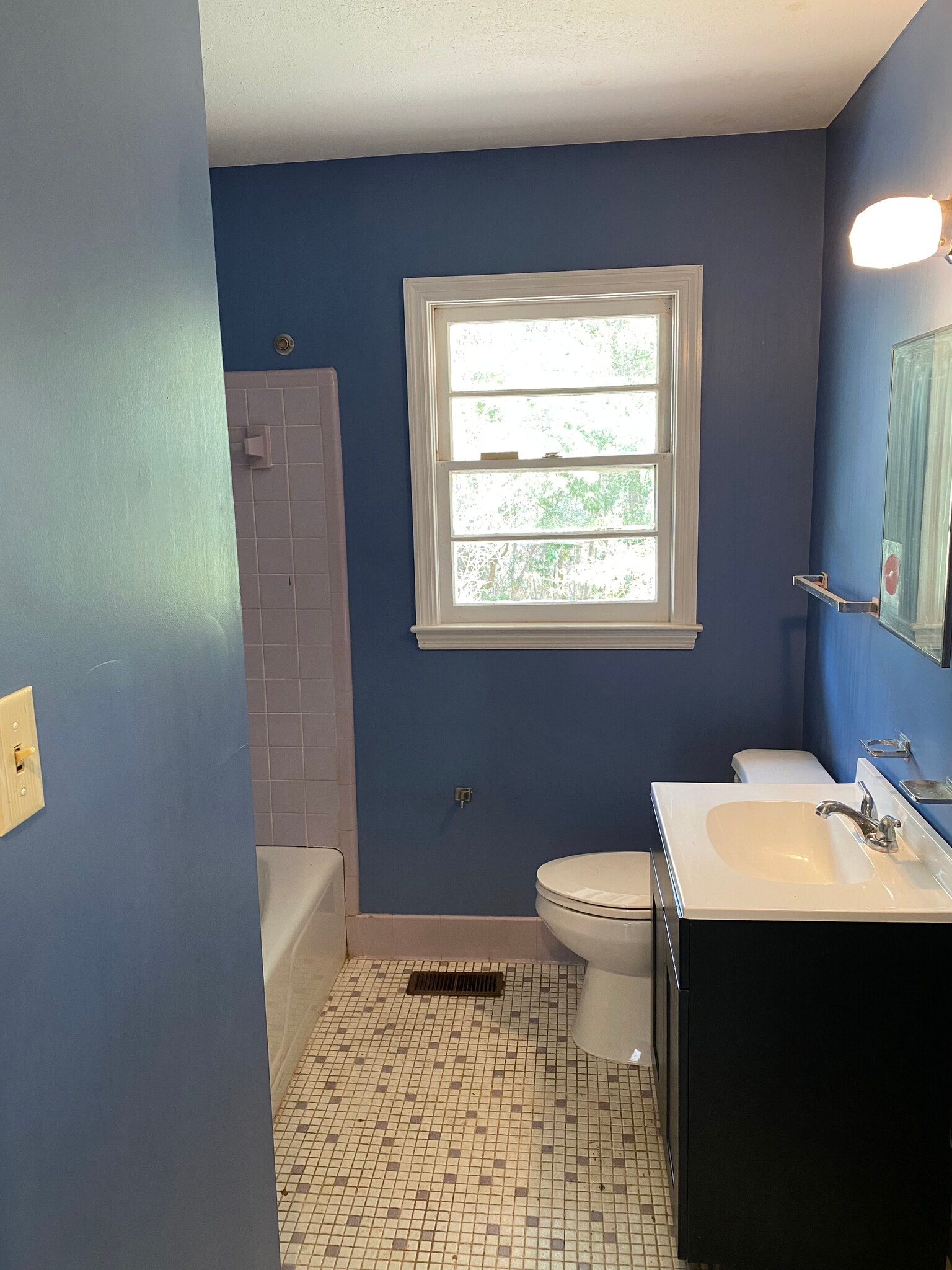 Building Photo - 1926 Corrinna St