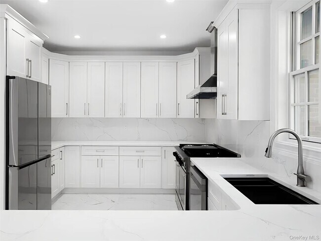 Building Photo - 56 Jackson Ave