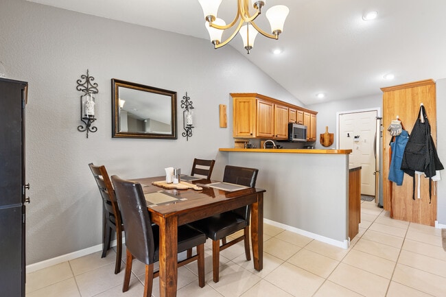 Building Photo - 4808 Patricia St