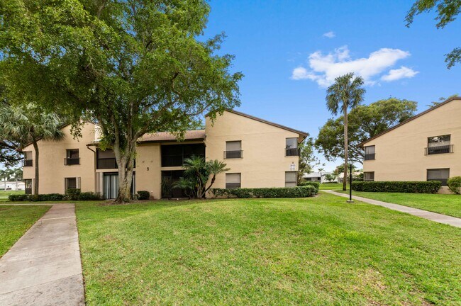 Primary Photo - 3757 Cocoplum Cir