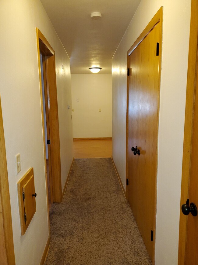 Building Photo - 4909 Ascot Ln