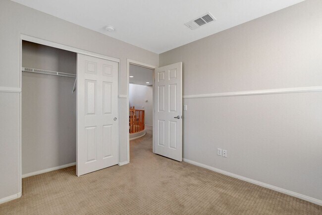Building Photo - 1289 Corista Dr