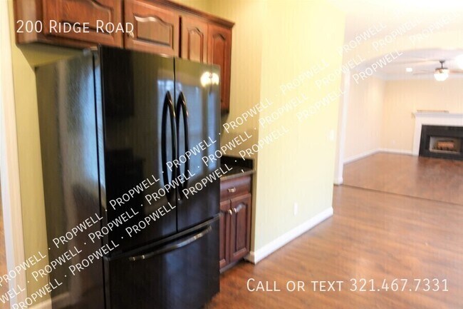 Building Photo - 200 Ridge Road-