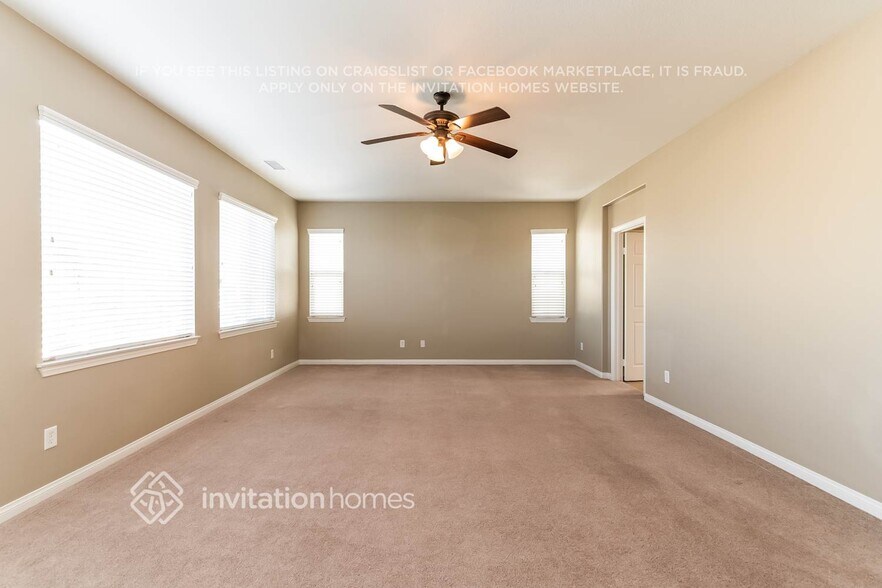 Building Photo - 32626 Spun Cotton Dr