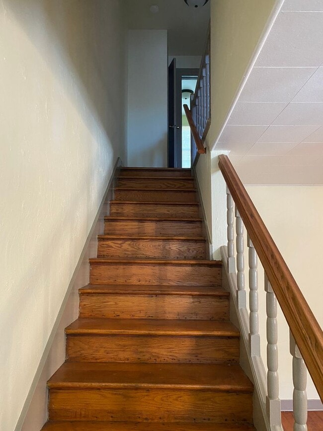 Building Photo - IDEALLY SITUATED ROWHOME AVAILABLE IN LANCASTER CITY