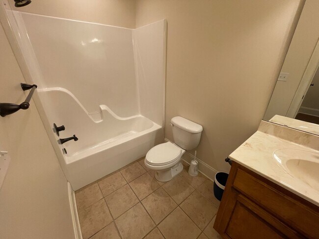 Building Photo - 3BR/3BA For Rent
