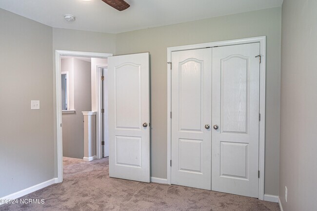 Building Photo - 166 Belshaw Ct