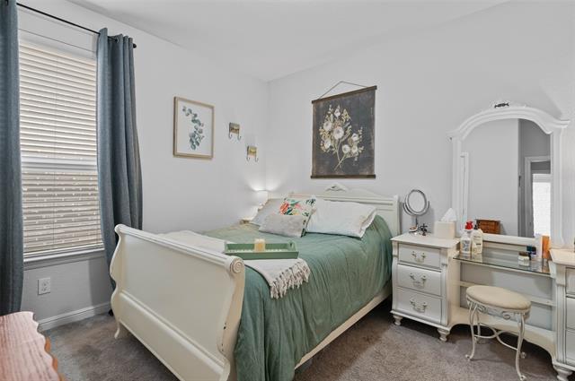 Building Photo - 15900 Back Nine Rd