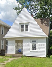Building Photo - 510 E Franklin St