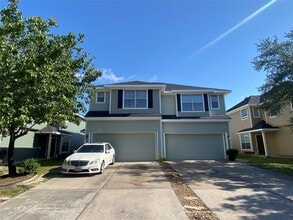 Building Photo - 8925 Elm Drake Ln
