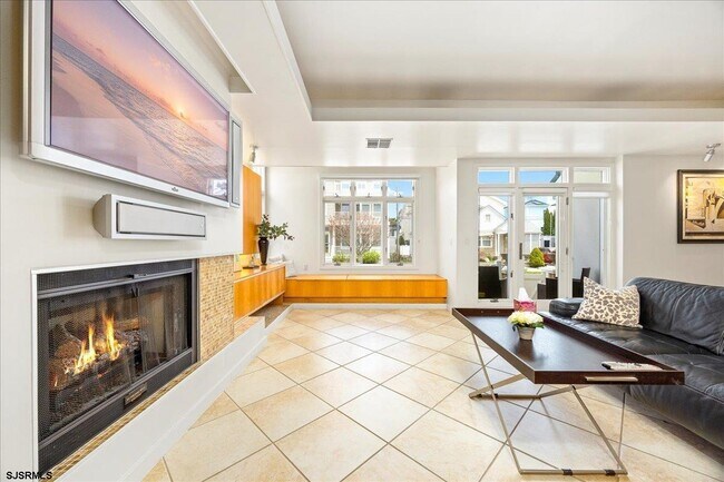 Building Photo - 7701 Atlantic Ave