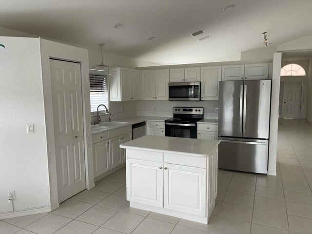 Building Photo - 4178 Bluff Harbor Way