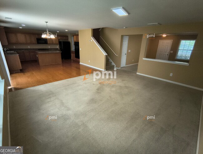 Building Photo - 350 Fairmont Way