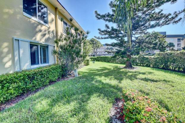 Building Photo - 207 Tropic Isle Dr
