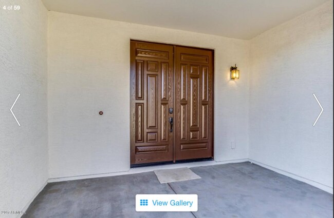 Building Photo - Stunning 5 BD, 4.5 BA home located in the ...