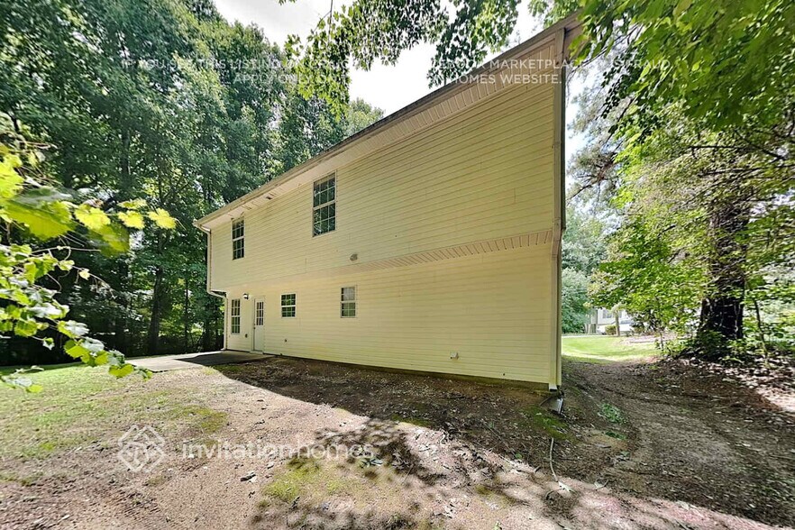 Building Photo - 3985 Melanie Woods Dr