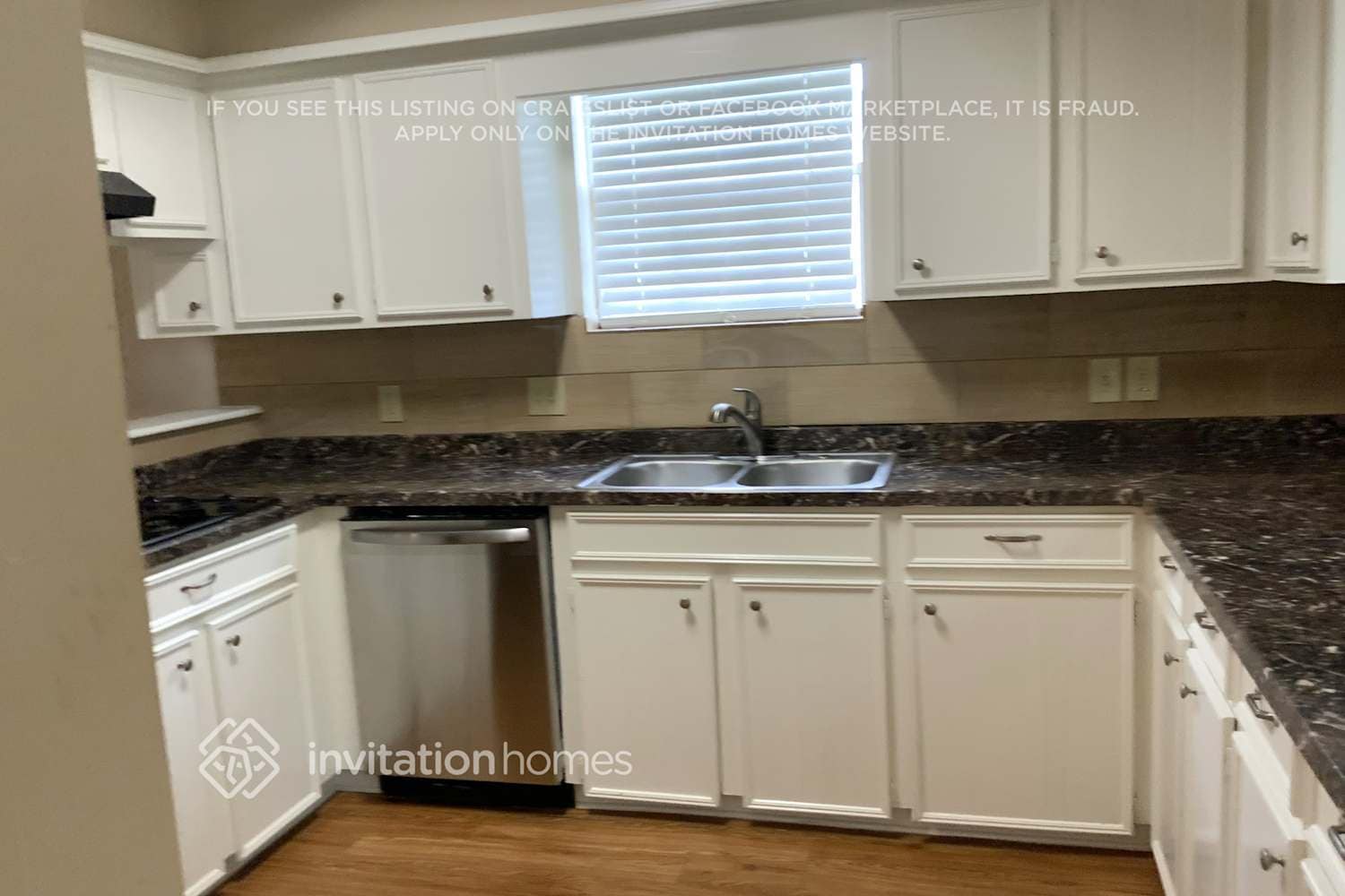 Building Photo - 527 Shealy St