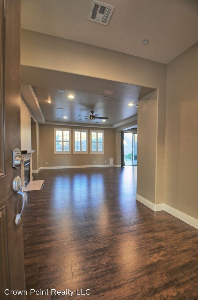 Building Photo - 4 br, 3 bath House - 930 Via Del Campo