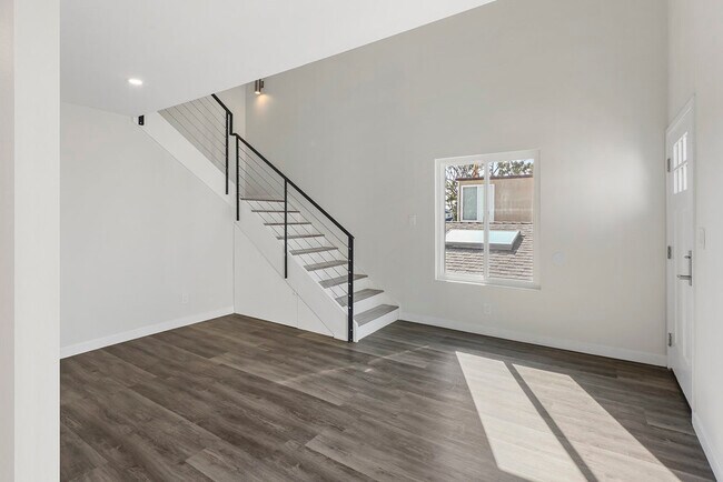 Floorplan - 1615 Electric Ave