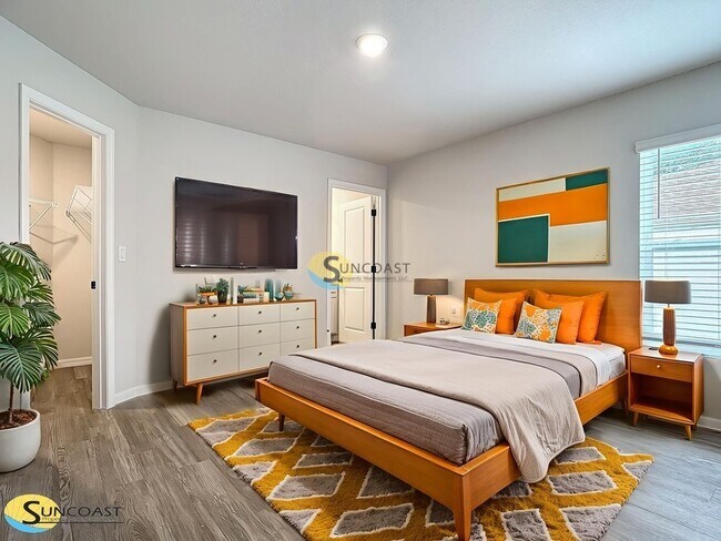 Building Photo - 11008 N Edith Point