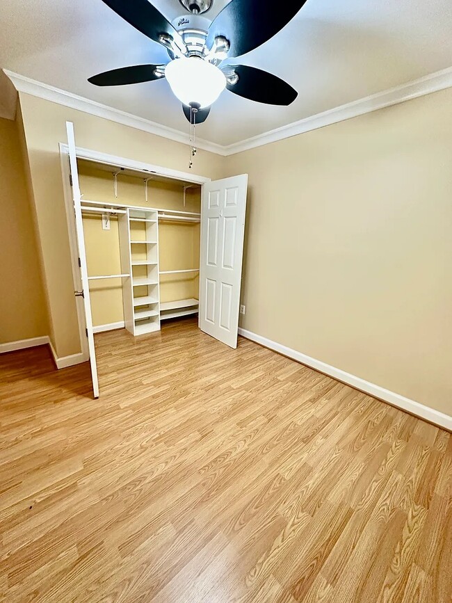 Building Photo - 2453 Alsop Ct