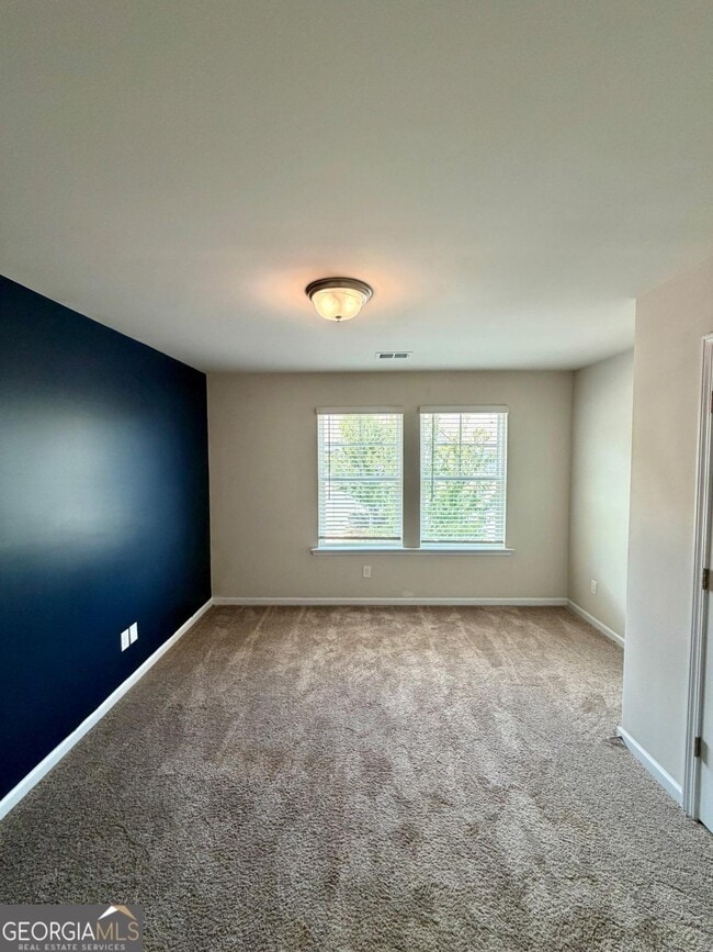 Building Photo - 7091 Gladstone Cir