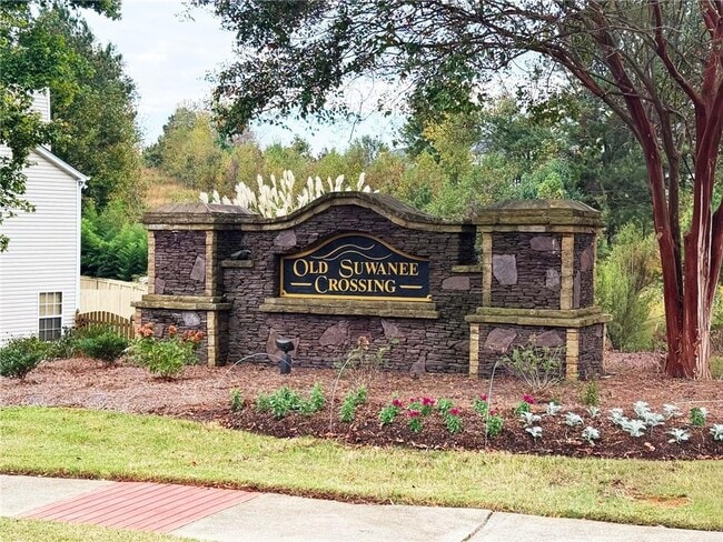 Building Photo - 3998 Oak Crossing Dr NE