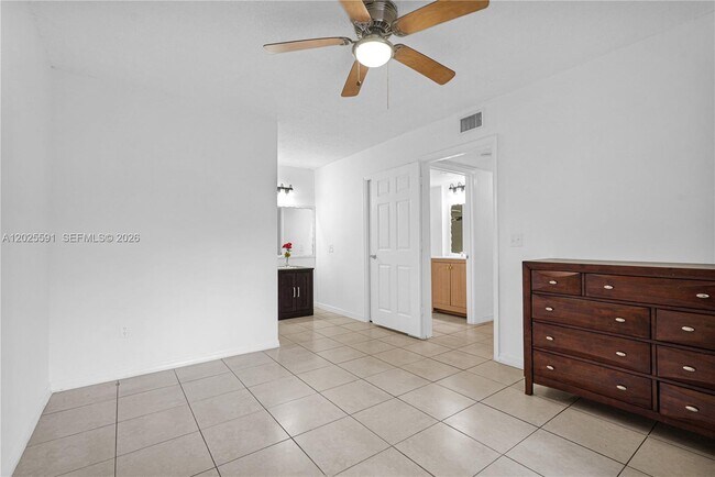 Building Photo - 3680 N 56th Ave