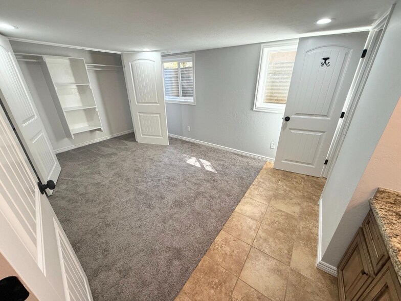 Building Photo - 8335 S 1050 E