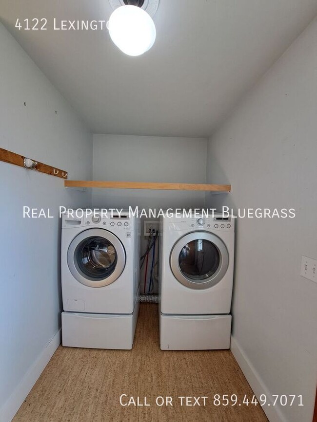 Building Photo - 4122 Lexington Rd