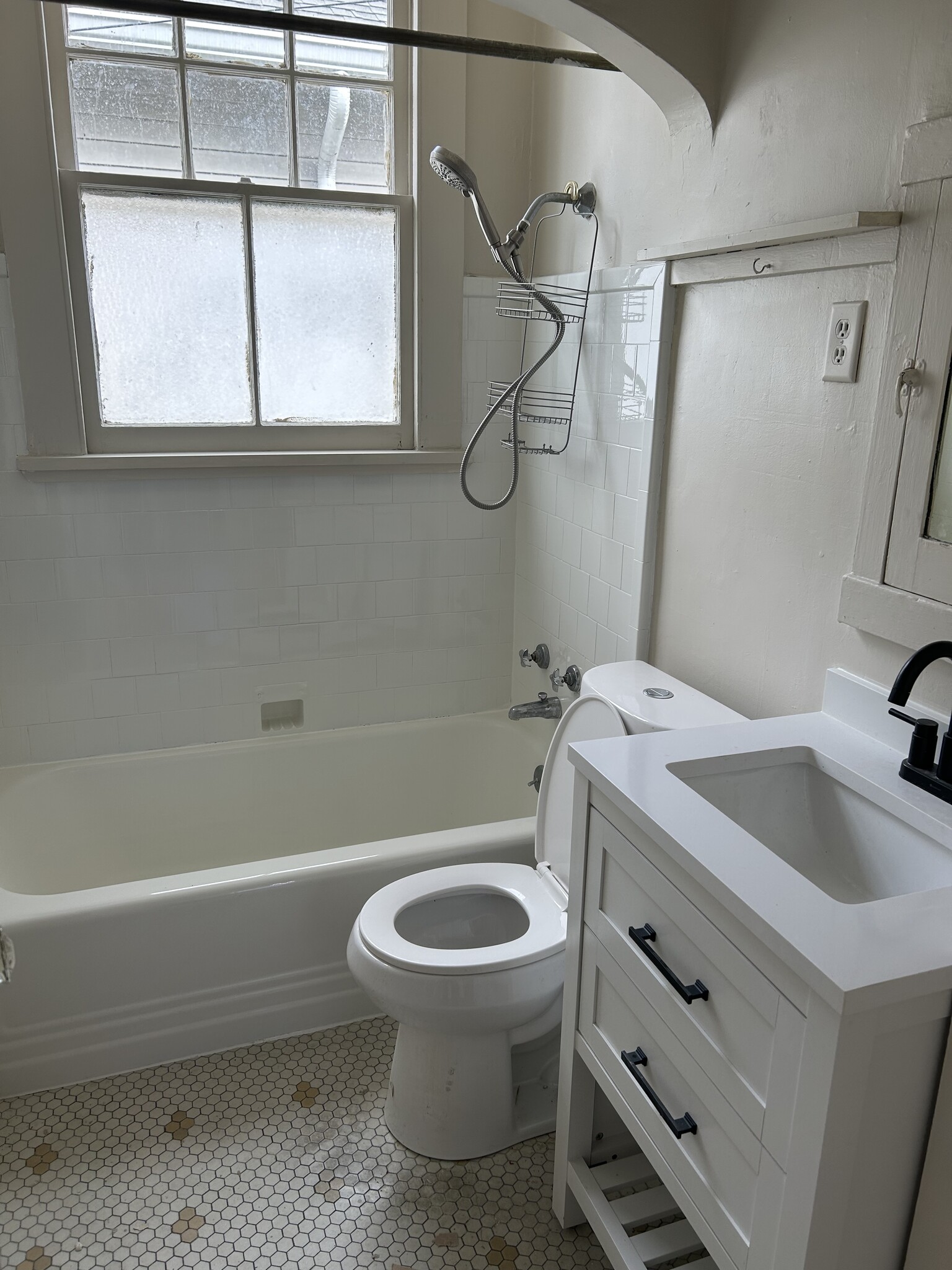 Bathroom - 609 Jefferson Ave