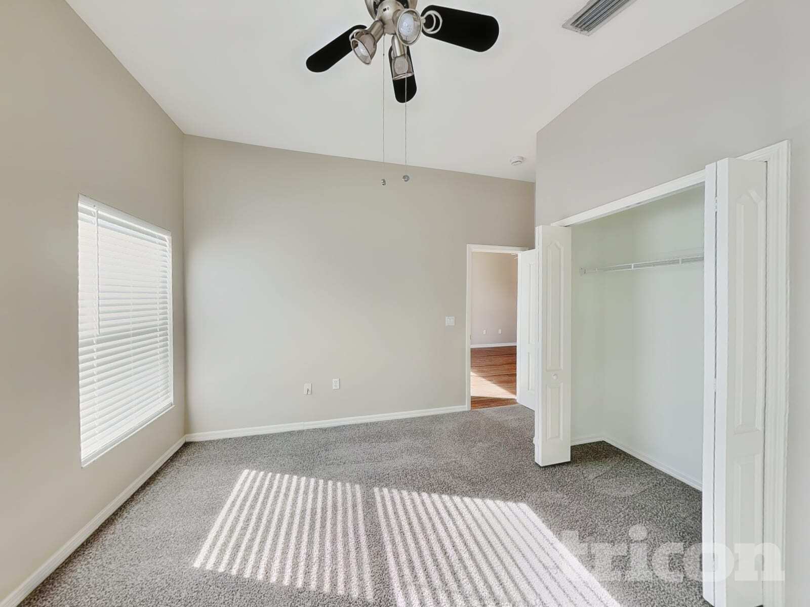 Building Photo - 1926 Sean Wood Cir