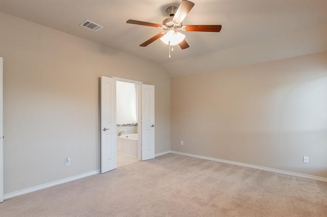 Building Photo - 9820 Diamondback Ln