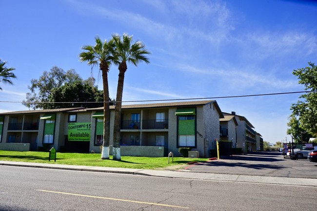 Building Photo - 9502 N 15th Ave