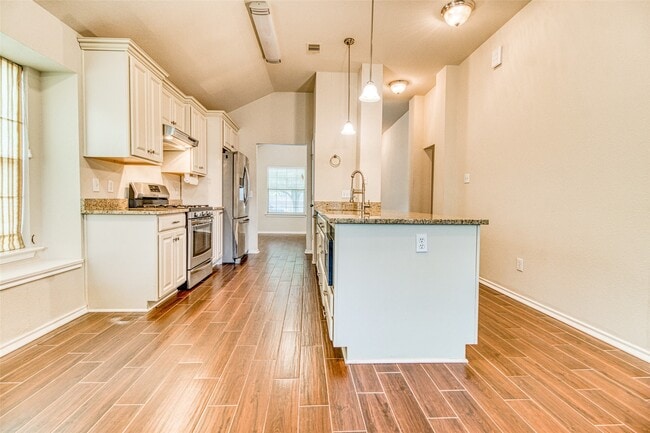 Building Photo - 142 Anvil Rock Ln