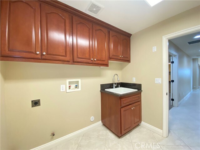 Building Photo - 14670 Gilman Springs Rd