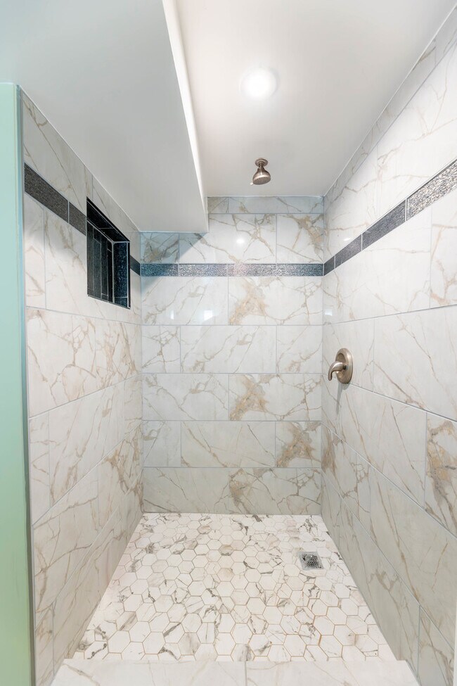 Building Photo - 4858 S Kildare Ave