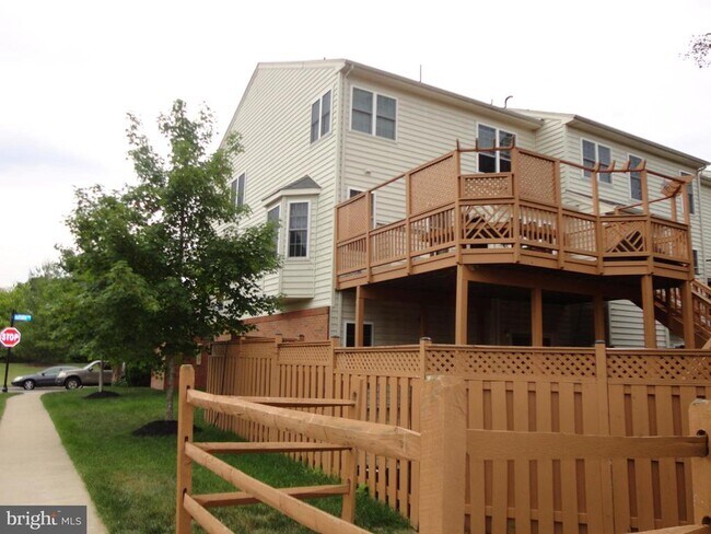 Building Photo - 25625 Anthem Terrace