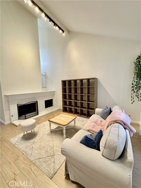 Building Photo - 19 Dartmouth