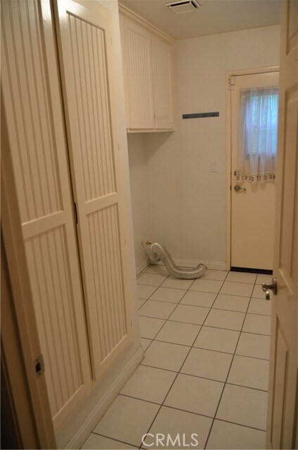 Building Photo - 5545 Carot Ct