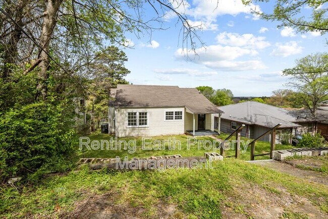 Building Photo - 931 41st Street Ensley